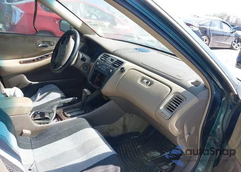 2002 Honda Accord 3.0 Ex z USA, uszkodzony, nr VIN 1HGCG16592A039234